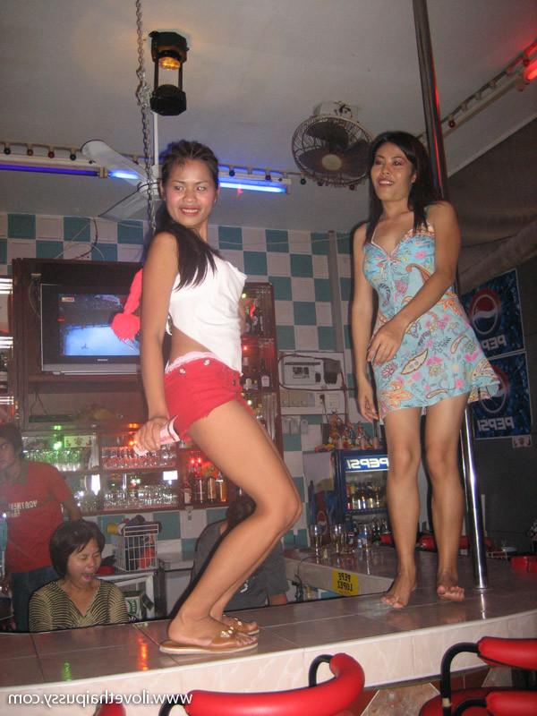 15P Real Thai Street Hookers Fucking A Swedish Sex Tourist