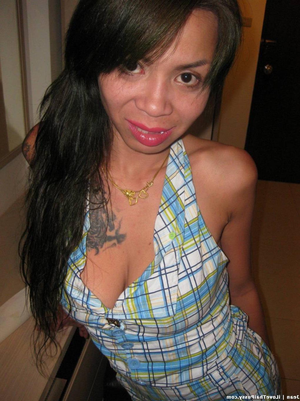 15P Drunk Thai Whore Fucks Tourist And Finger Bangs Her Asshole