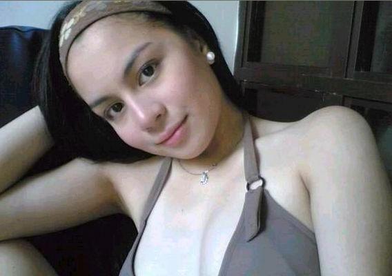 15P Homemade amateur Asian teen girlfriends pose in assorted photoz