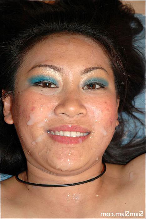 15P Sucking asian hooker gets fucked and spunked