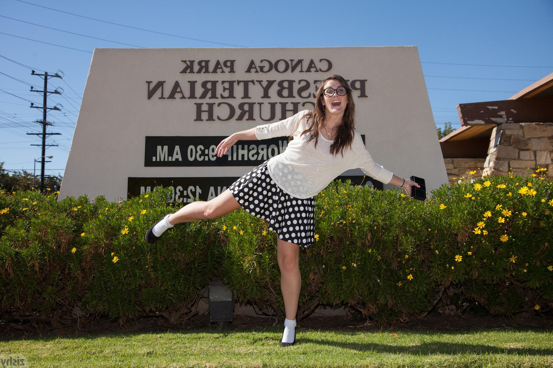 12P Teen flashing at church