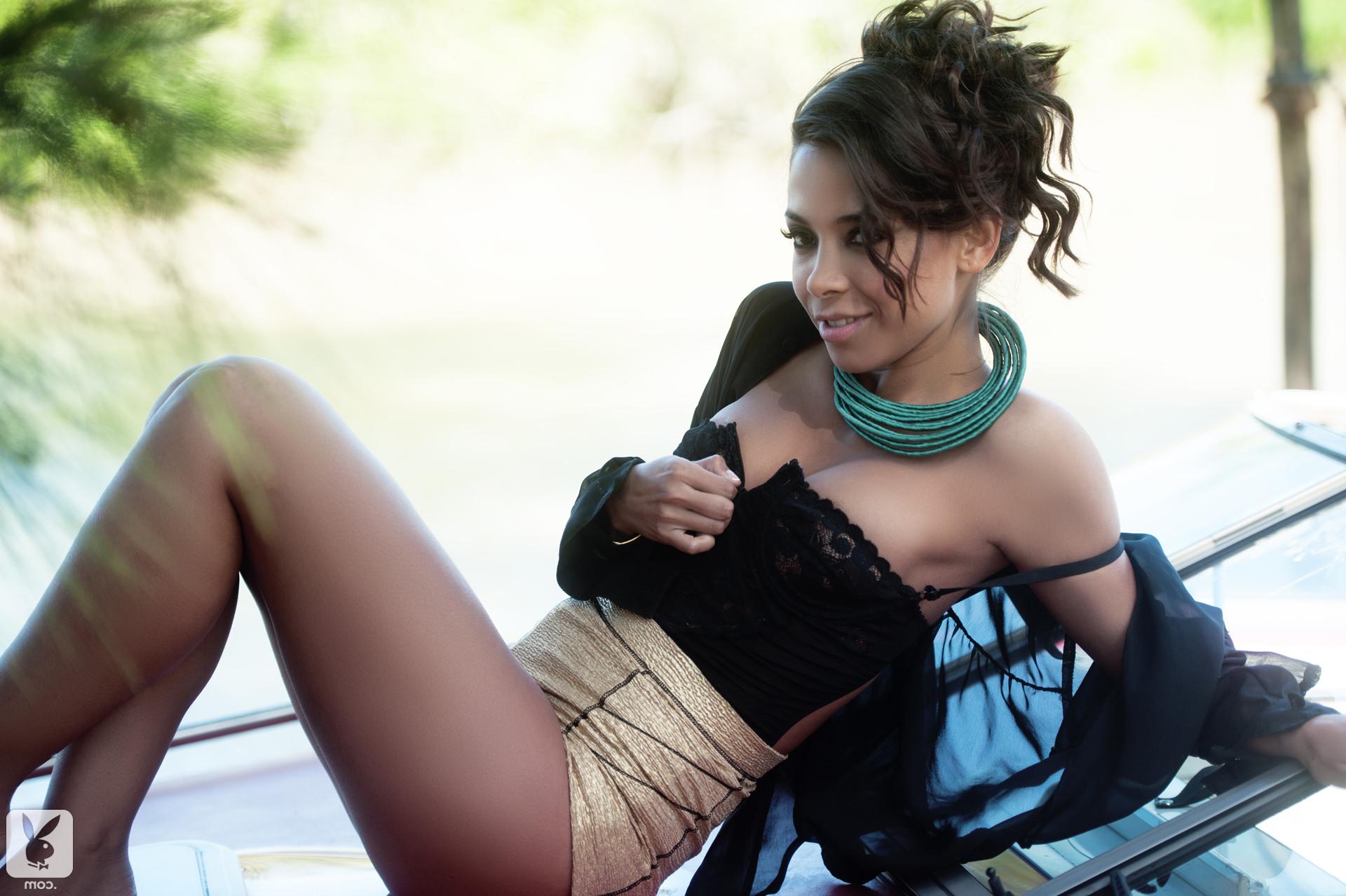 25P Marga Cifuentes in Rock the Boat 