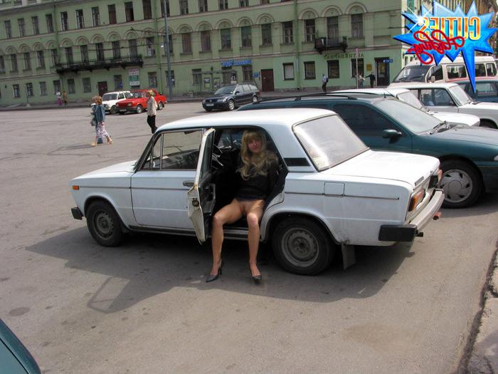 16P Blonde honey gets all naked in car right in street