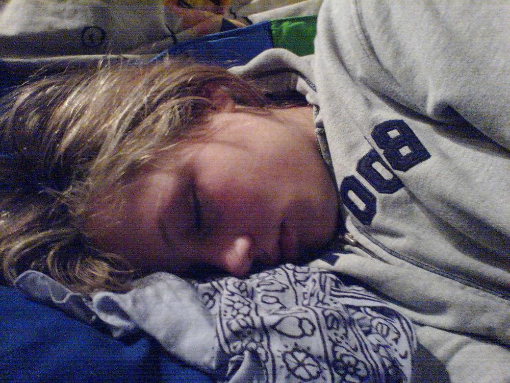 23P REAL TEEN COUPLE HOME SNAPS .4 - COOLBUDY