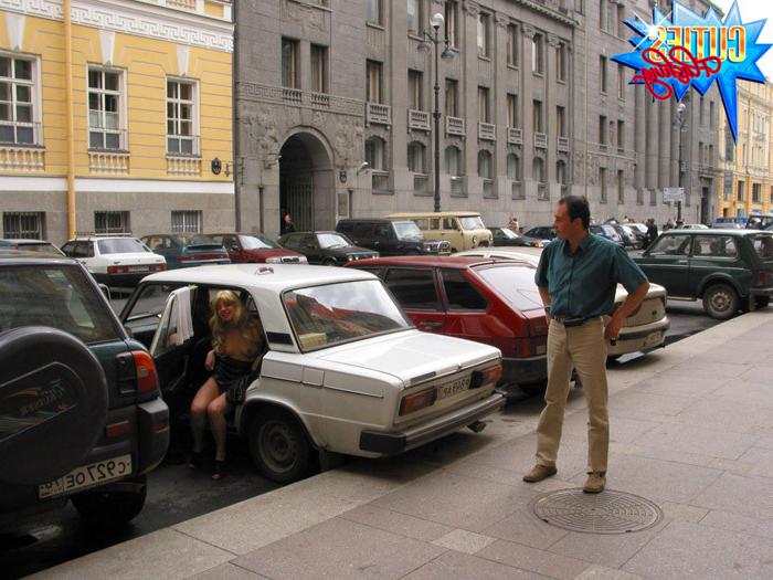 16P Exhibitionist hoochies having fun at a car parking