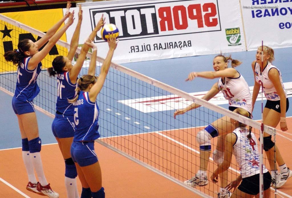 16P Volleyball girls