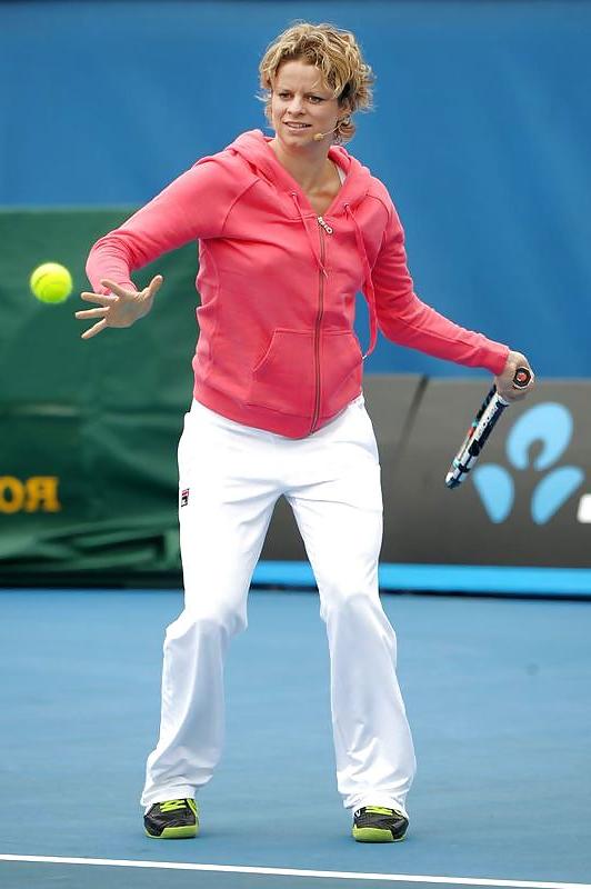 11P Kim Clijsters hot at Australian Open