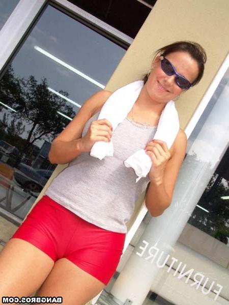 16P Daisy's Sweet Sweet Camel Toe