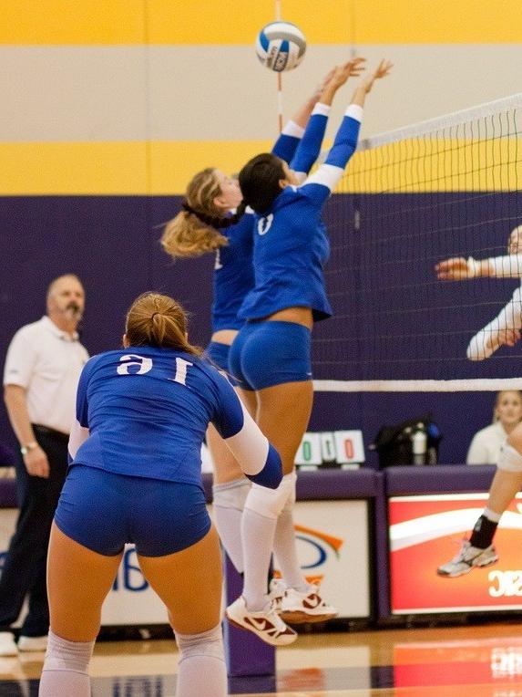 14P Volleyball ass porn pictures