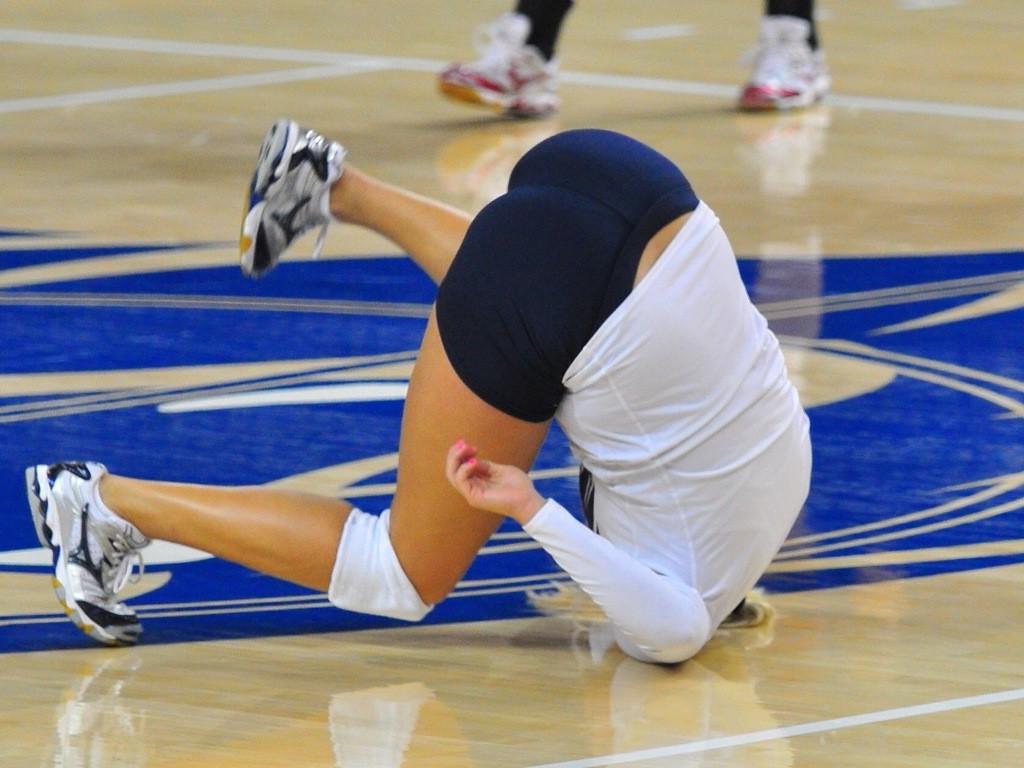 14P Volleyball ass porn pictures