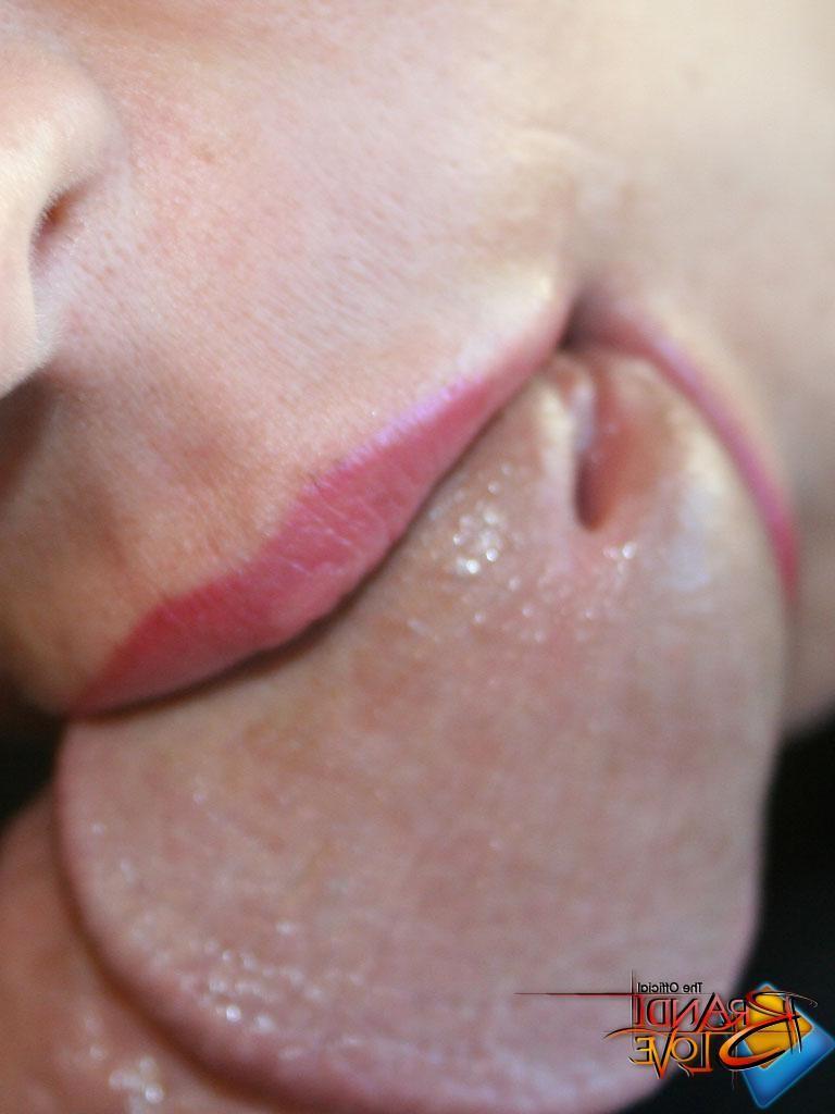 25P Brandi Love POV Blowjob
