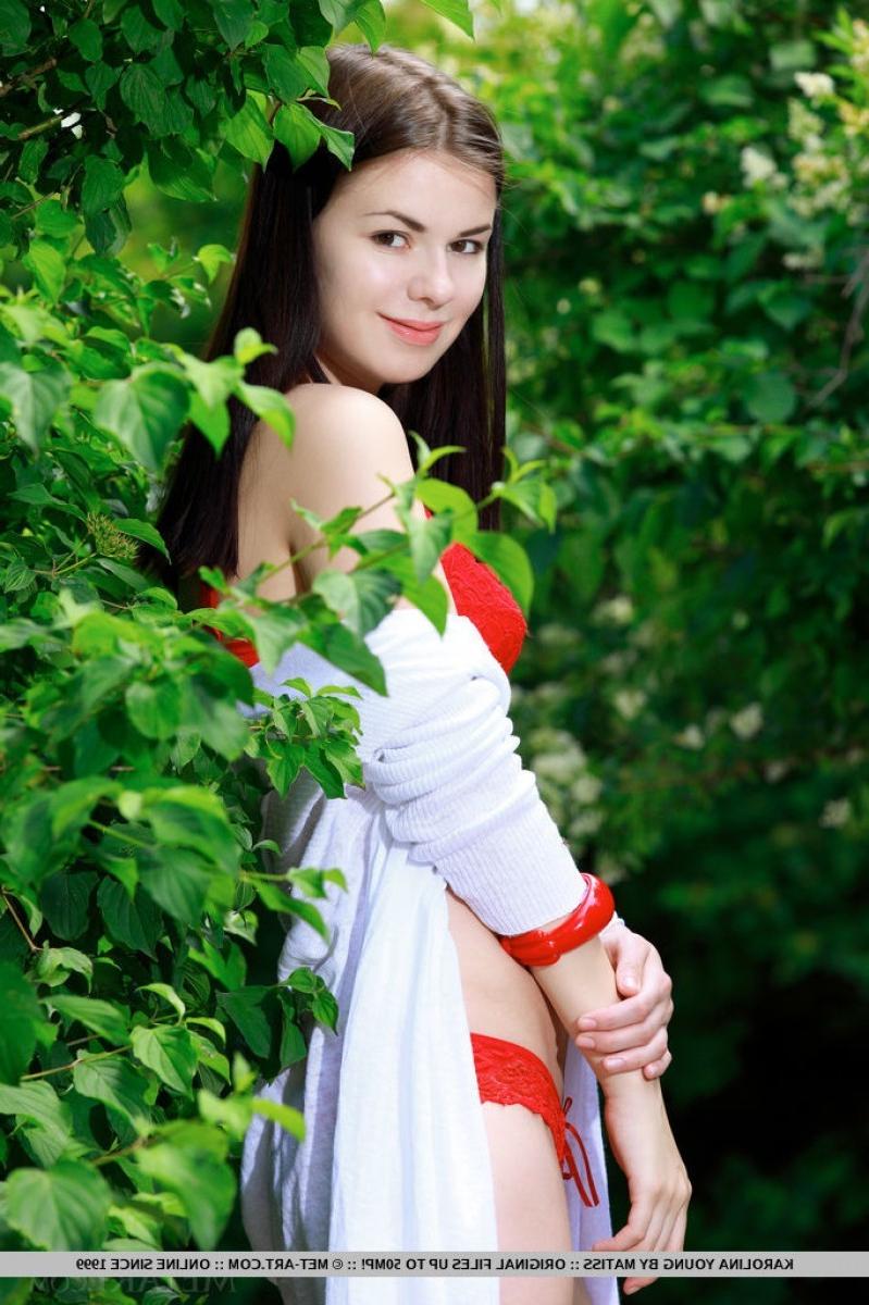 12P Pale cutie in red lingerie