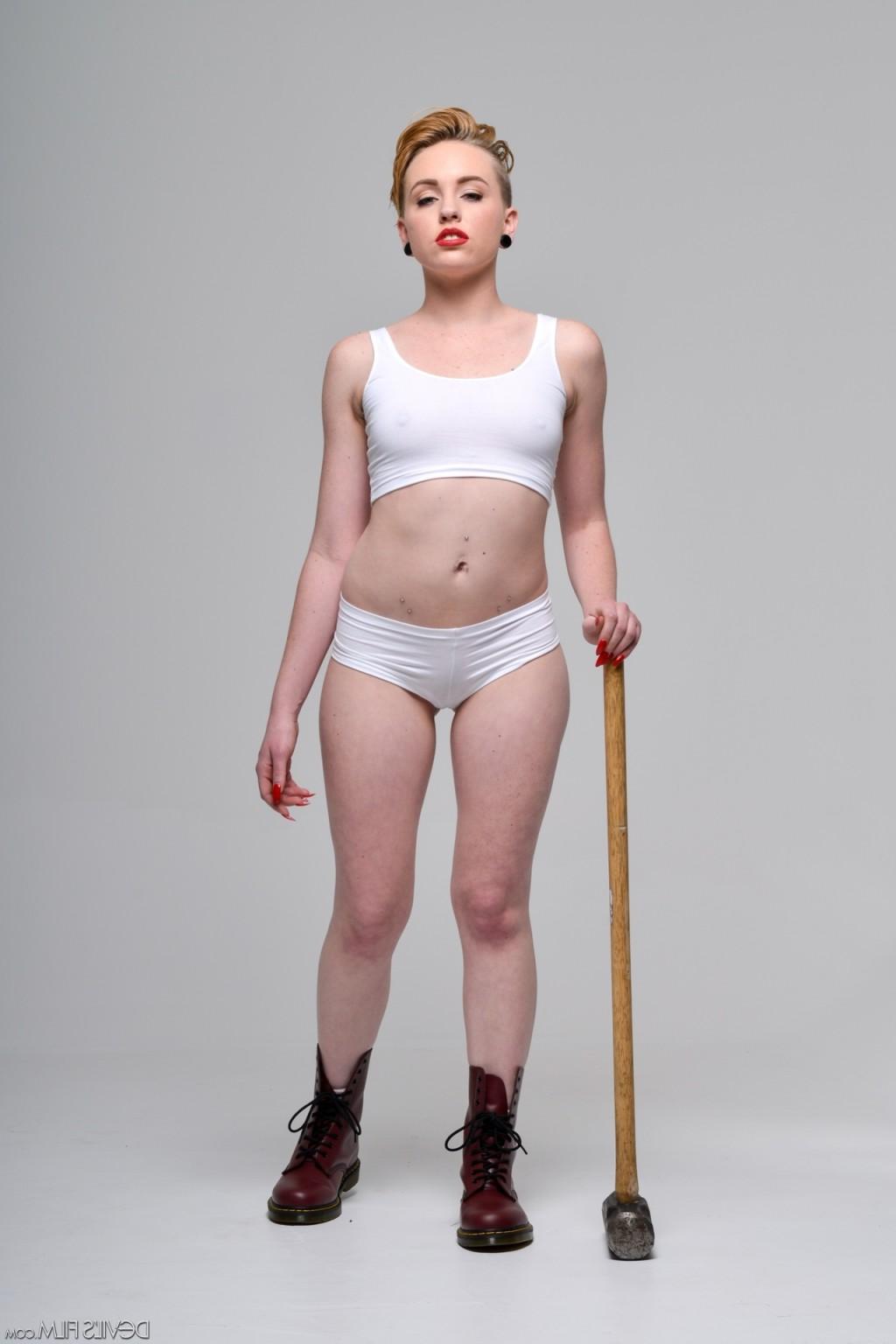 15P Miley Mae  DevilsFilms