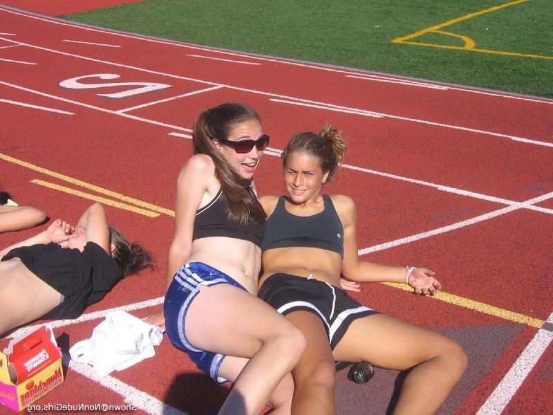 16P real teens play soccer
