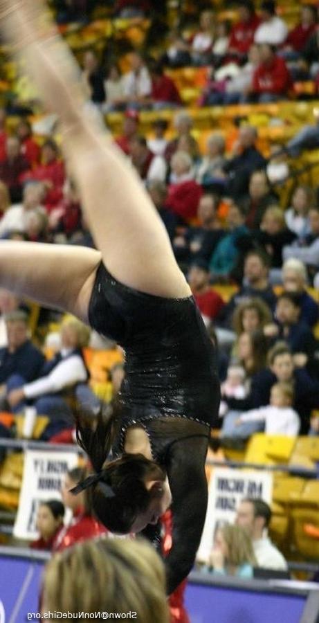 16P college gymnasts