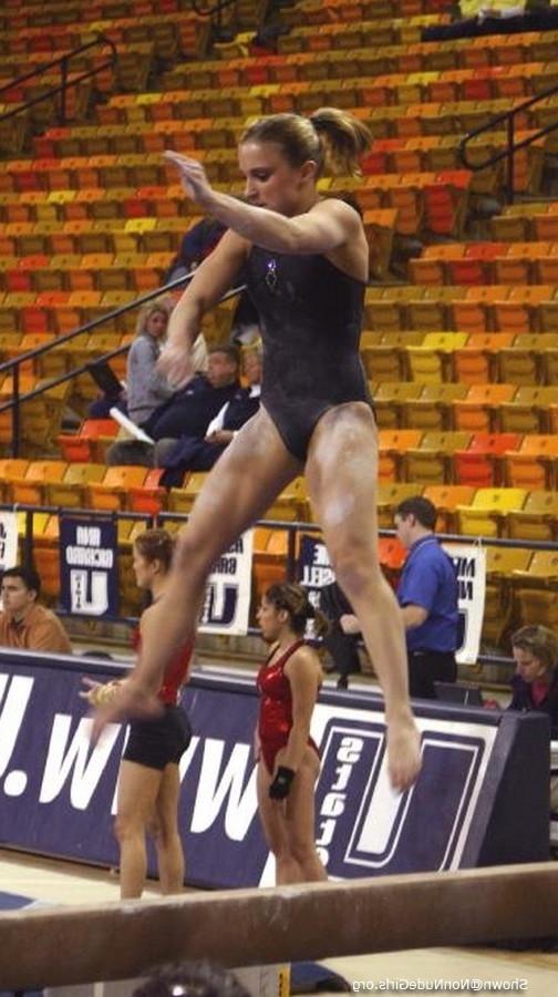 16P college gymnasts