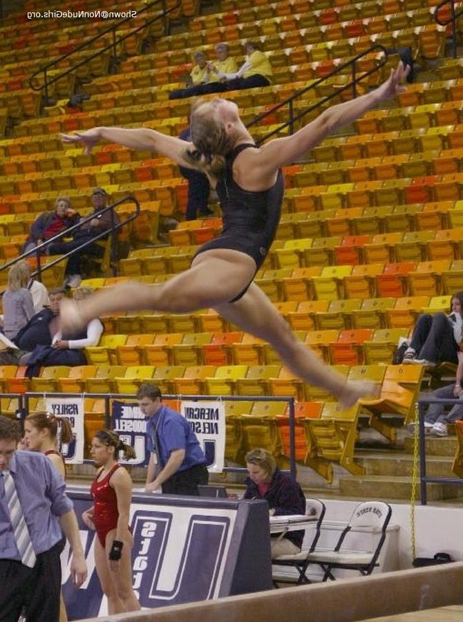 16P college gymnasts