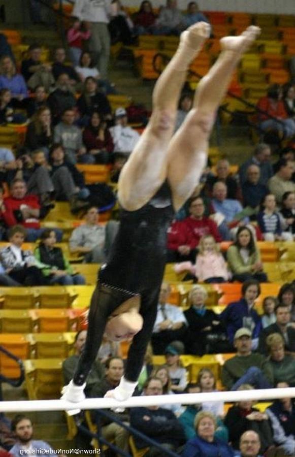 16P college gymnasts