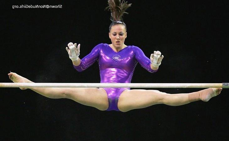 16P Gymnast spreading
