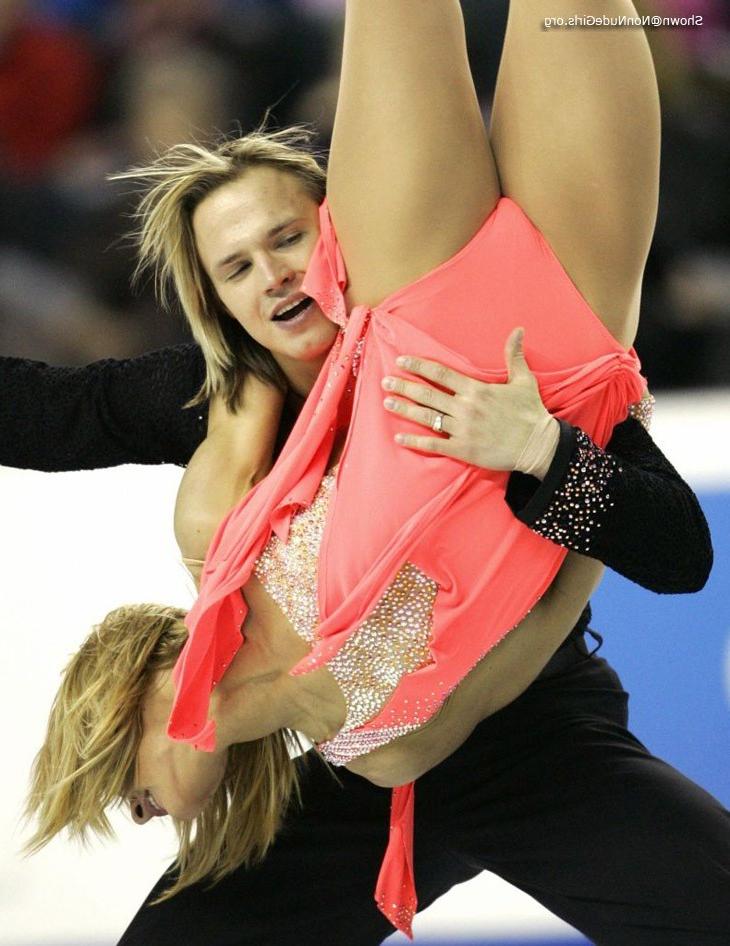 16P athletic girls crotch