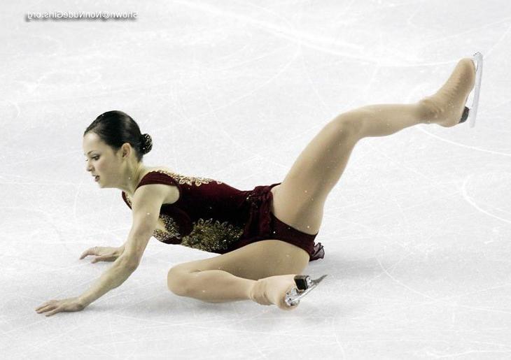 16P athletic girls crotch