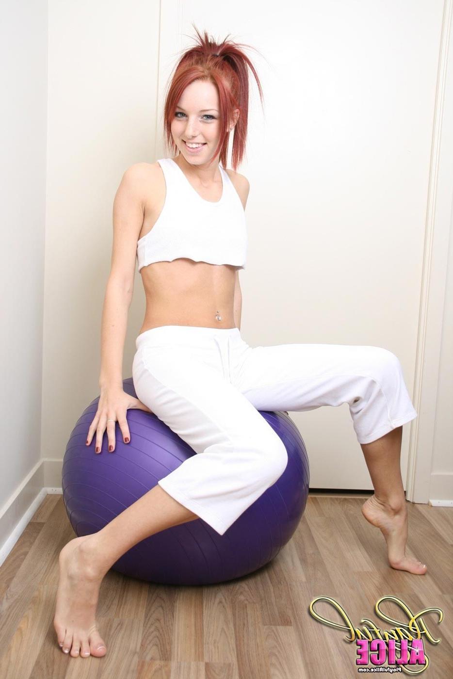 16P Skinny redhead teen excercising