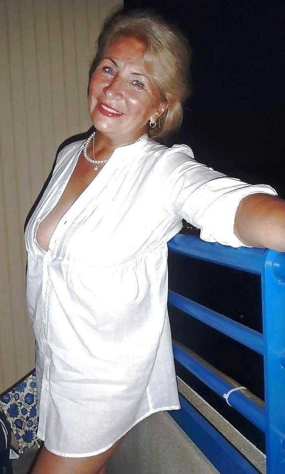 9P Granny cunt