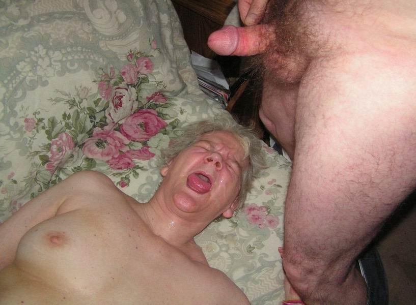 15P Nasty grannies making fun