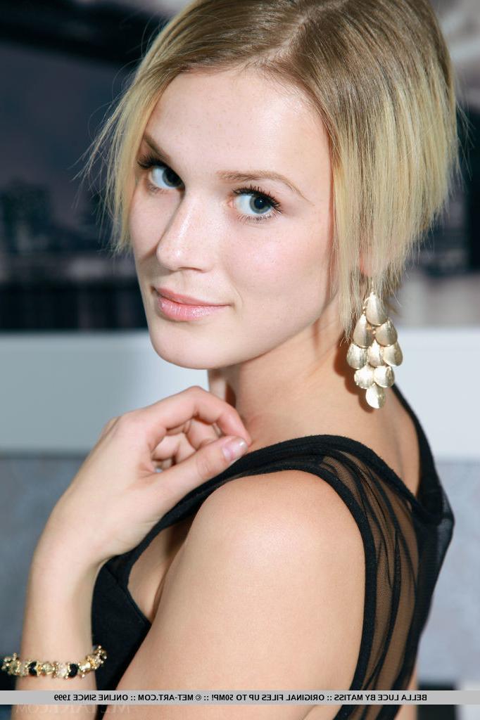 18P Blonde Russian model