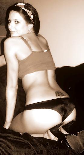 25P A married uk slut 3 wonderful ass