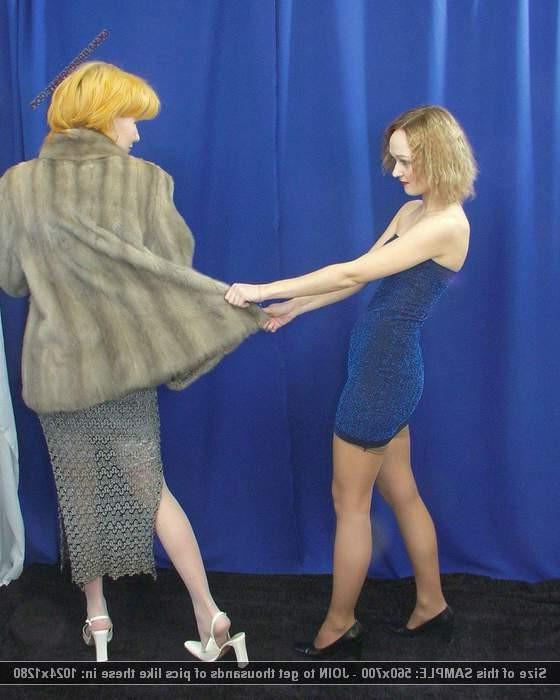 11P Argument over fur coat turns violent