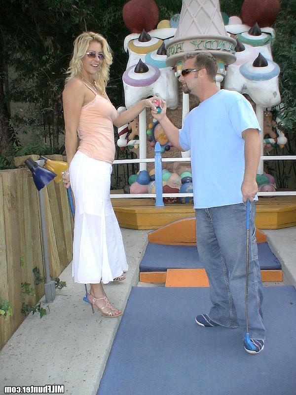 15P Hot milf gets banged after a quick game of mini golf