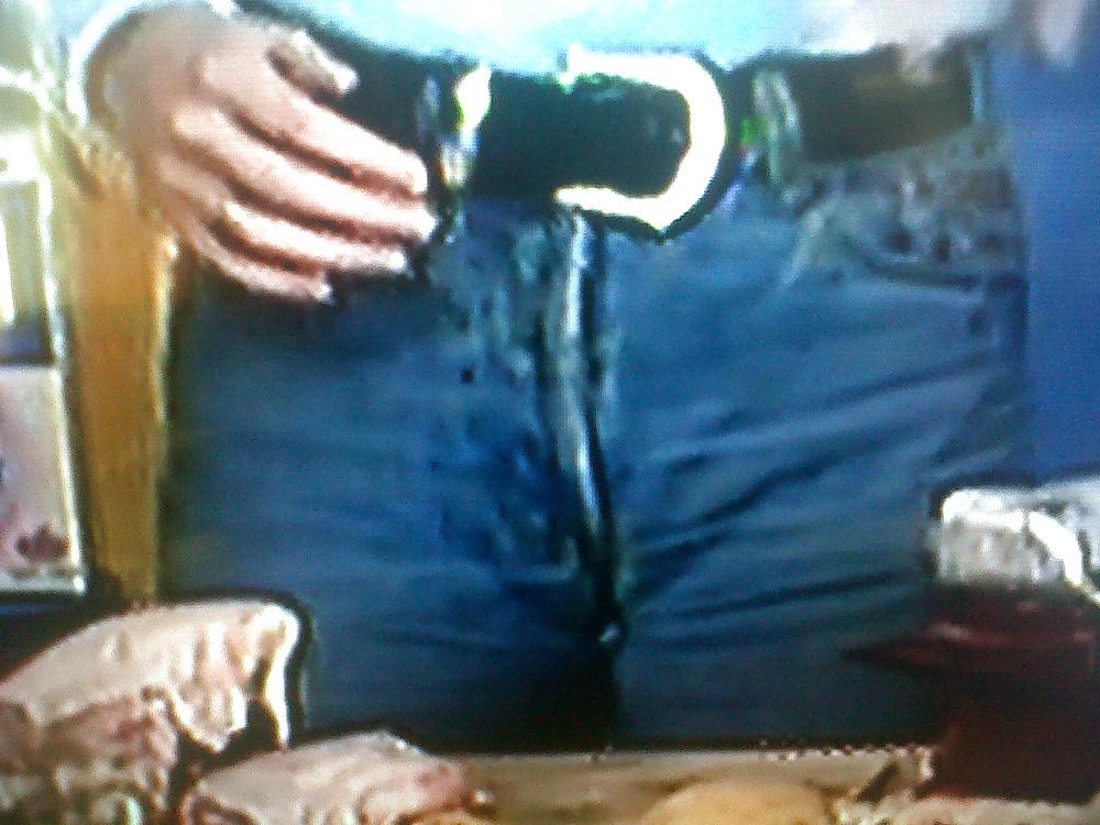 25P Cameltoe jeans 2