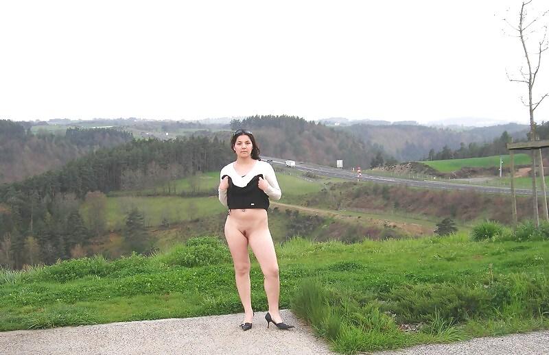 25P Arab Housewife 6