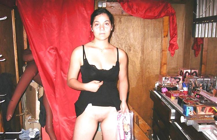 25P Arab Housewife 6
