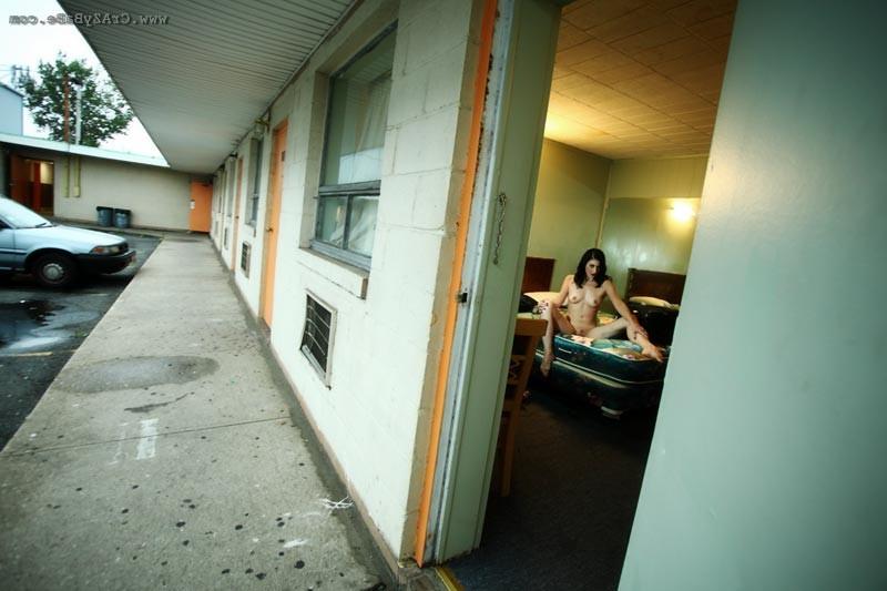 16P CrazyBabe at a Hooker Motel in NJ
