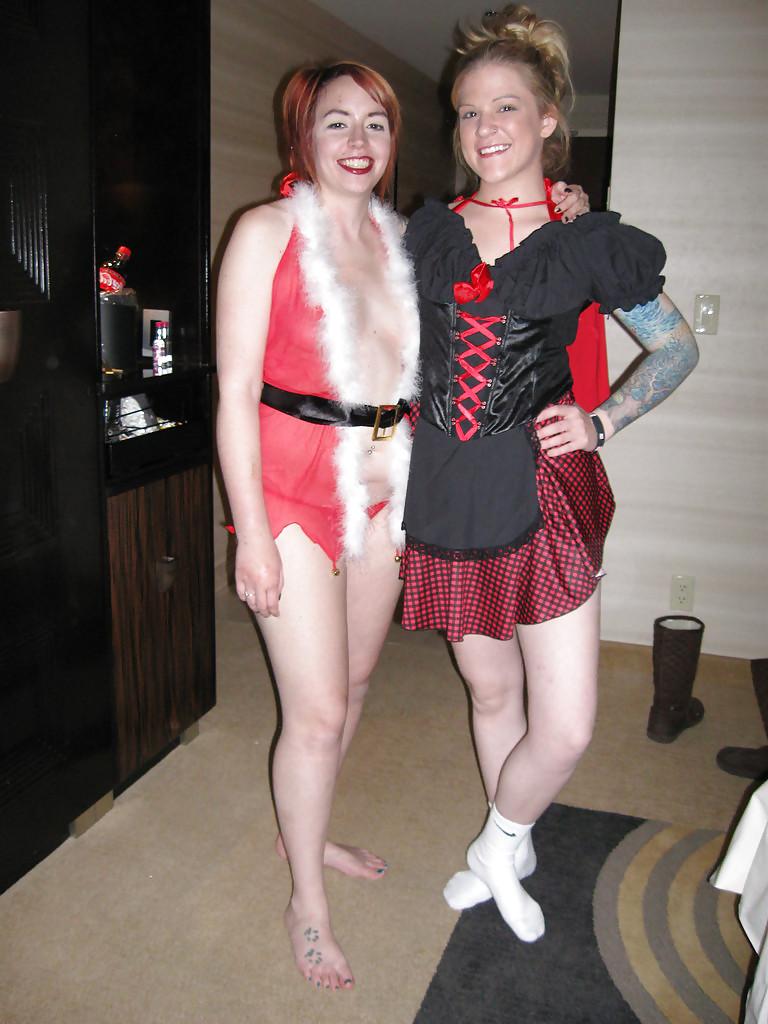 25P Amateur Lesbo Couple