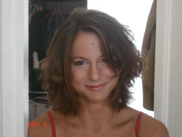 16P Athletic babe funs with a guy after gym workout