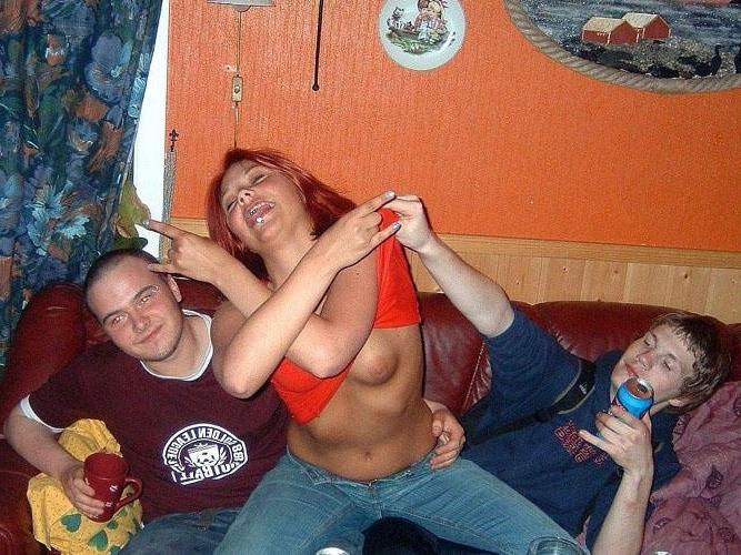 15P Hot and sexy fotos of different beautiful amateur teens