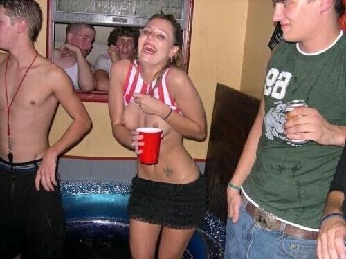 15P Hot and sexy fotos of different beautiful amateur teens