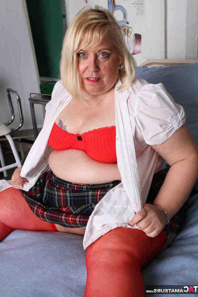 20P Lexie On The Hospital Bed