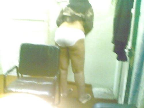 12P Arab Housewife 9