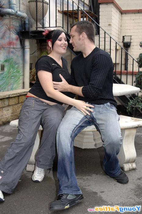 12P Lucky dude fucks cute fattys throat and titties