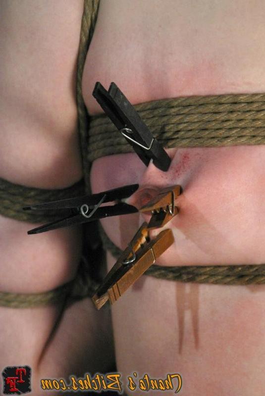 18P Mistress Berlin spanks hogtied girl Kristine and analy strapons