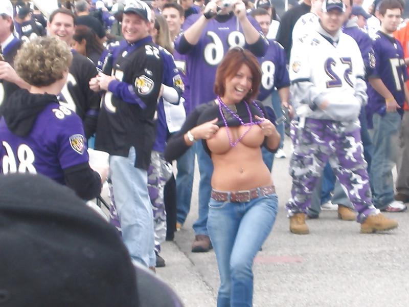 6P Girls that like to show off