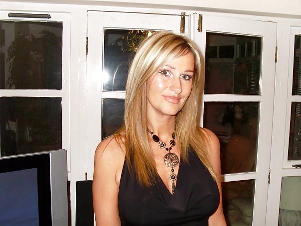 14P Milf i would love to bend over