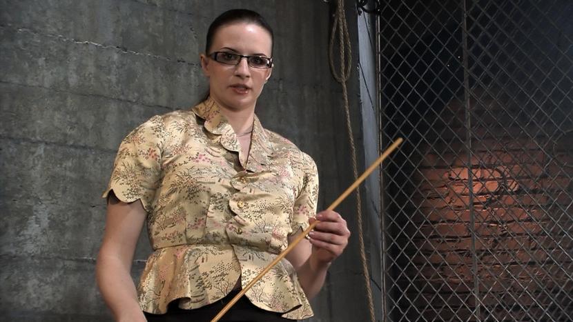15P Claire Adams teaches the basics of caning