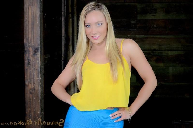 16P Athletic AJ turned into a blowjob bimbo 