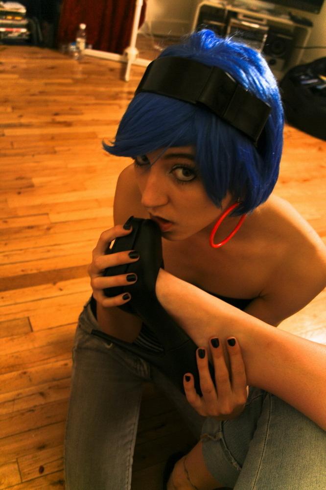 16P Rosalie shows up for some shoe worship in the most amazing heels.