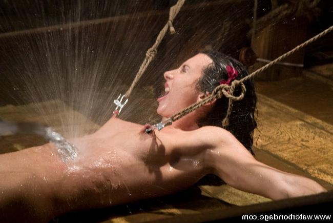 14P Athletic hottie Wenona is tied, fucked and sprayed